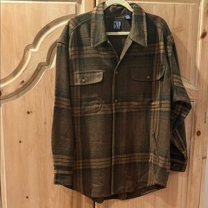 GAP Men’s Vintage Wool Blend Plaid Shirt Jacket, Brown/Olive, Size L